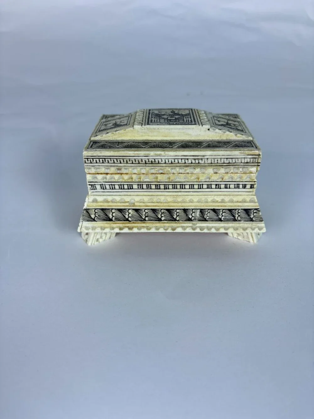 Vintage Faux Ivory Trinket Box Santo Domingo Keepsake Box Resin Jewelry Box Foot
